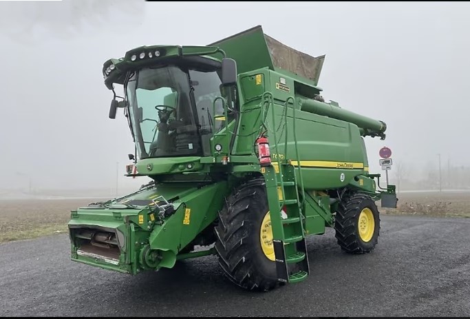 New Holland T7.215S